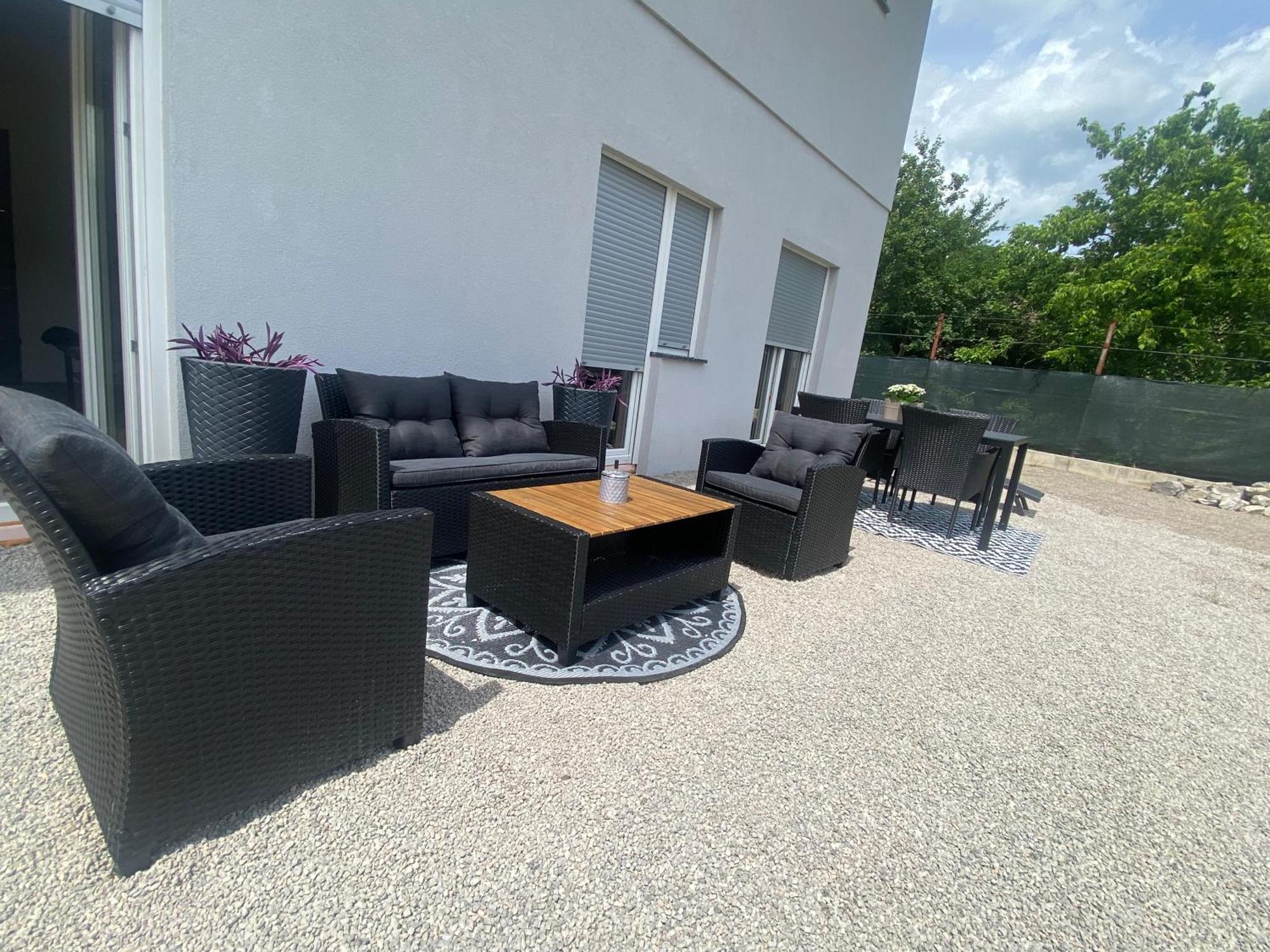 Apartman El Ogulin Esterno foto